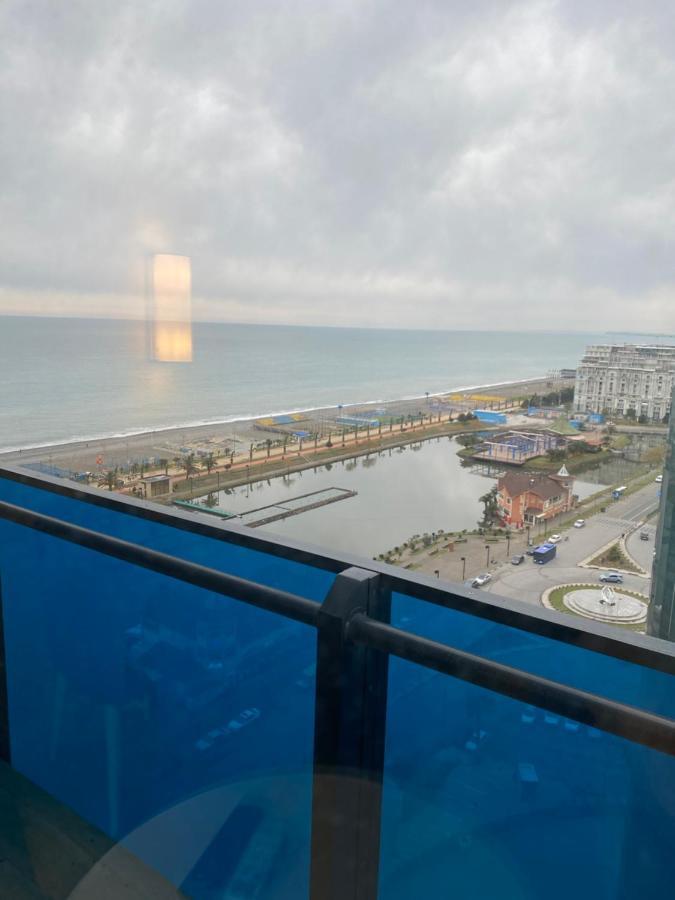 Orbi City Luxury Suite Батуми Экстерьер фото