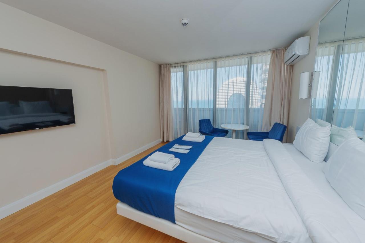 Orbi City Luxury Suite Батуми Экстерьер фото