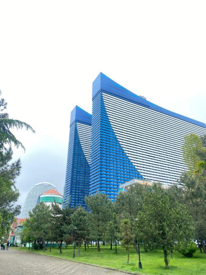Orbi City Luxury Suite Батуми Экстерьер фото