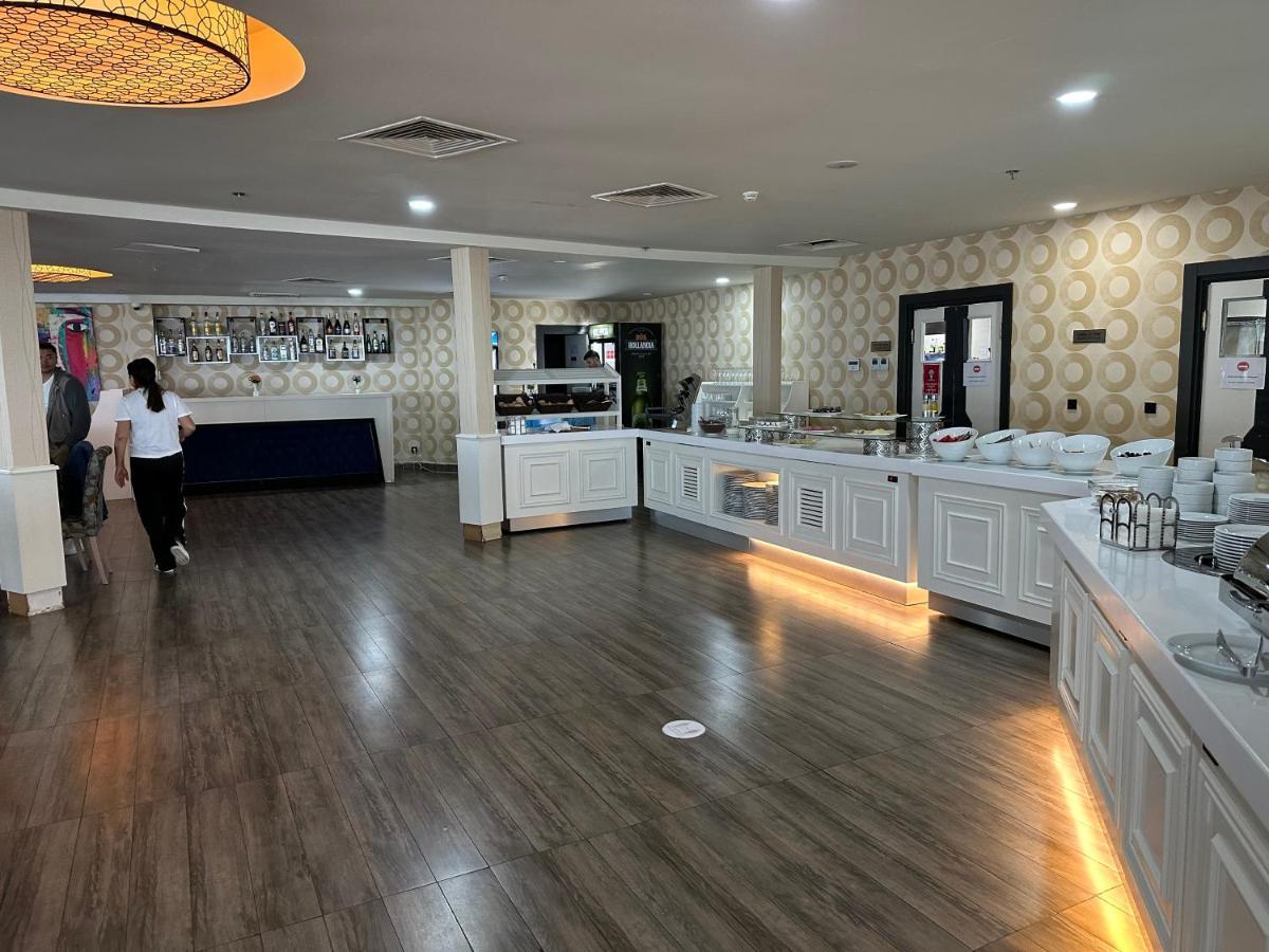 Orbi City Luxury Suite Батуми Экстерьер фото